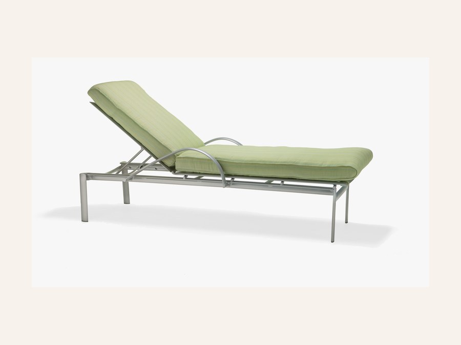 Southern Cay Cushion Chaise
